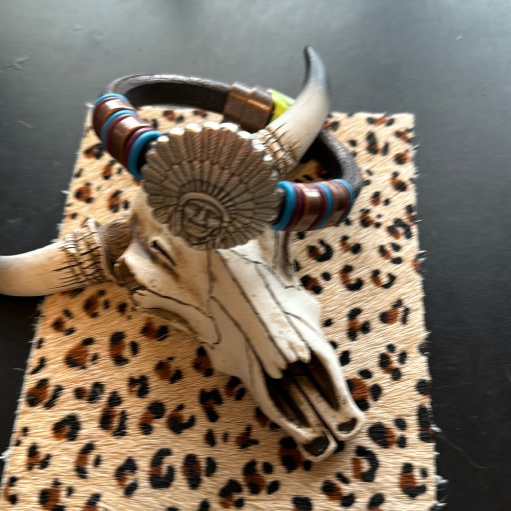 The Chief - Picture 2 of 8